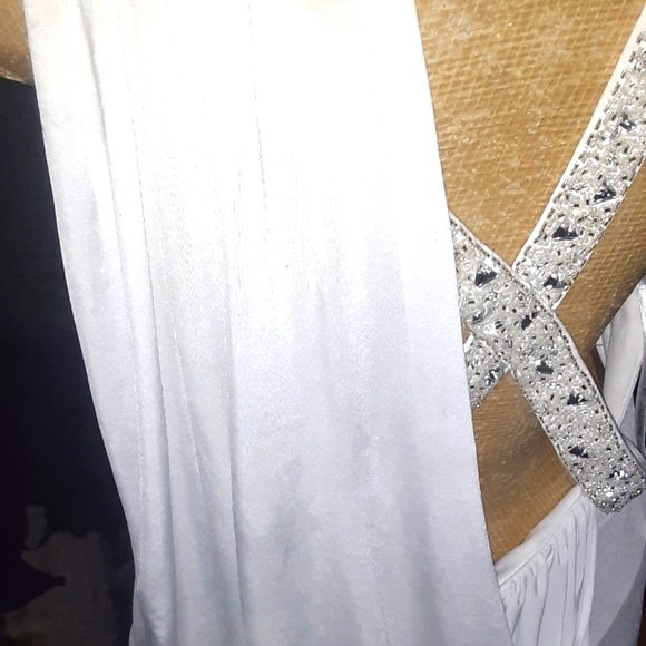 White Jersey gown SIZE 10 - Picture 7 of 11